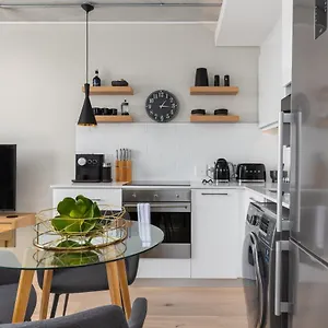 luxury-de-waterkant-apartments.hotels-capetown.com/