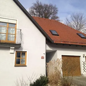 ferienwohnung-christina-ursensollen.com-bavaria.com/
